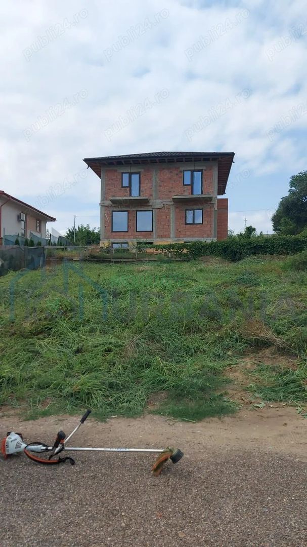 Teren Intravilan 489 mp, Zona Bucium + Autorizatie de Construire si Documentatie Completa - Poză 4