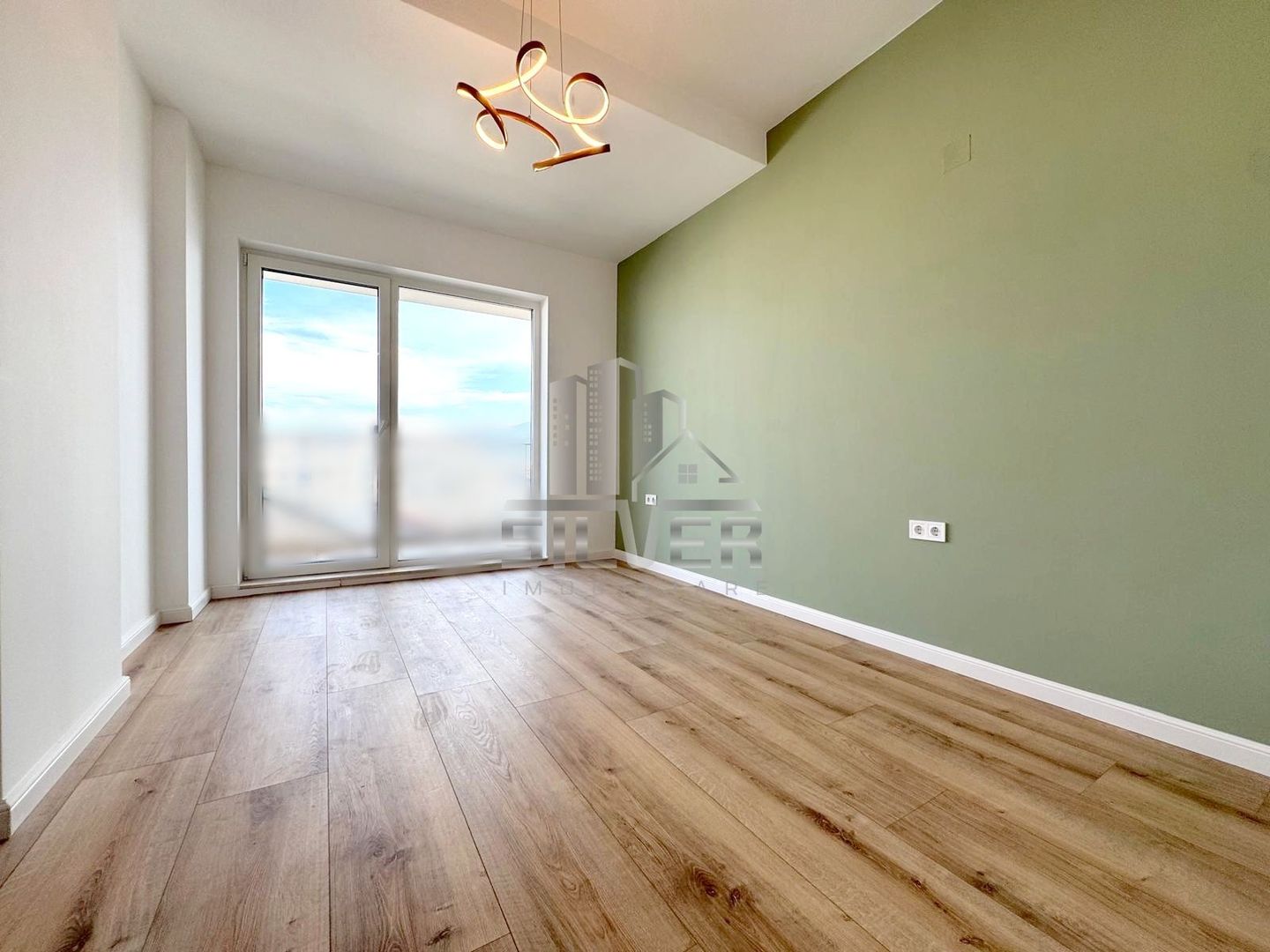 Apartament cu 2 camere dec. recent finisat+terasa de 12 mp/CF. - Poză 7