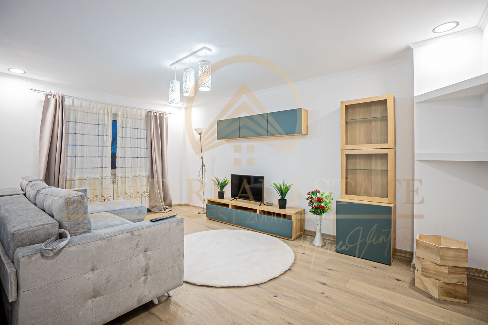 Gara - Vânzare apartament cu 2 camere, mobilat si utilat - Poză 3