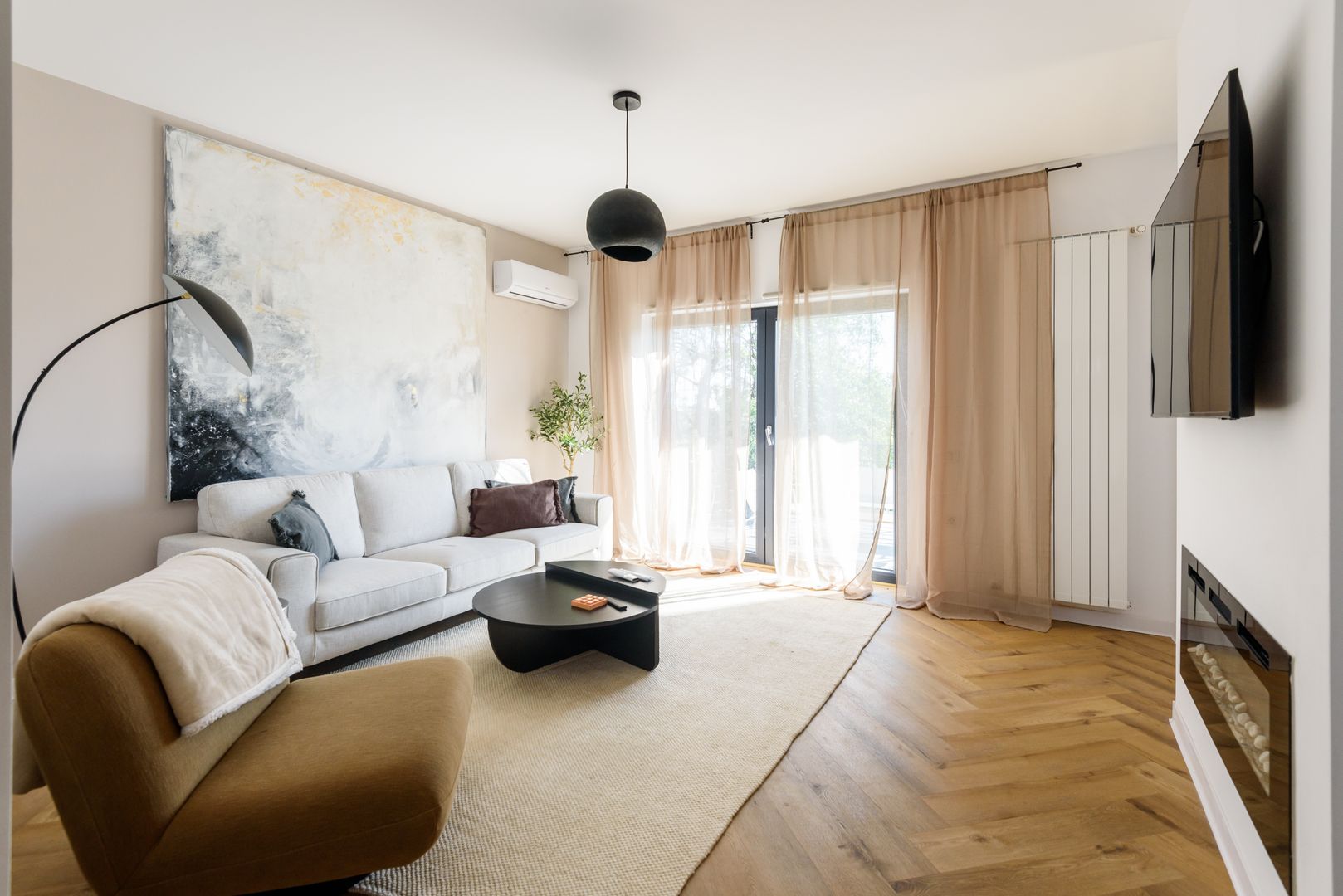 Vila de poveste, in centrul Brasovului, pe Drumul Cetatii - Poză 15