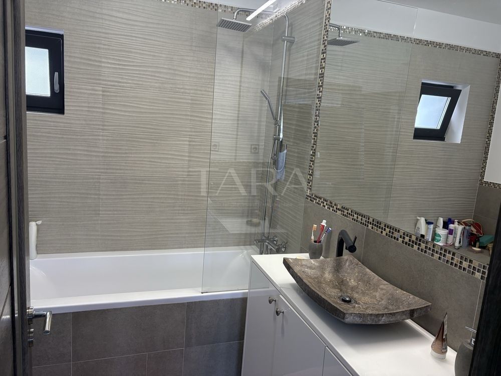 Apartament ultrafinisat in Apahida, zona Lidl. - Poză 7