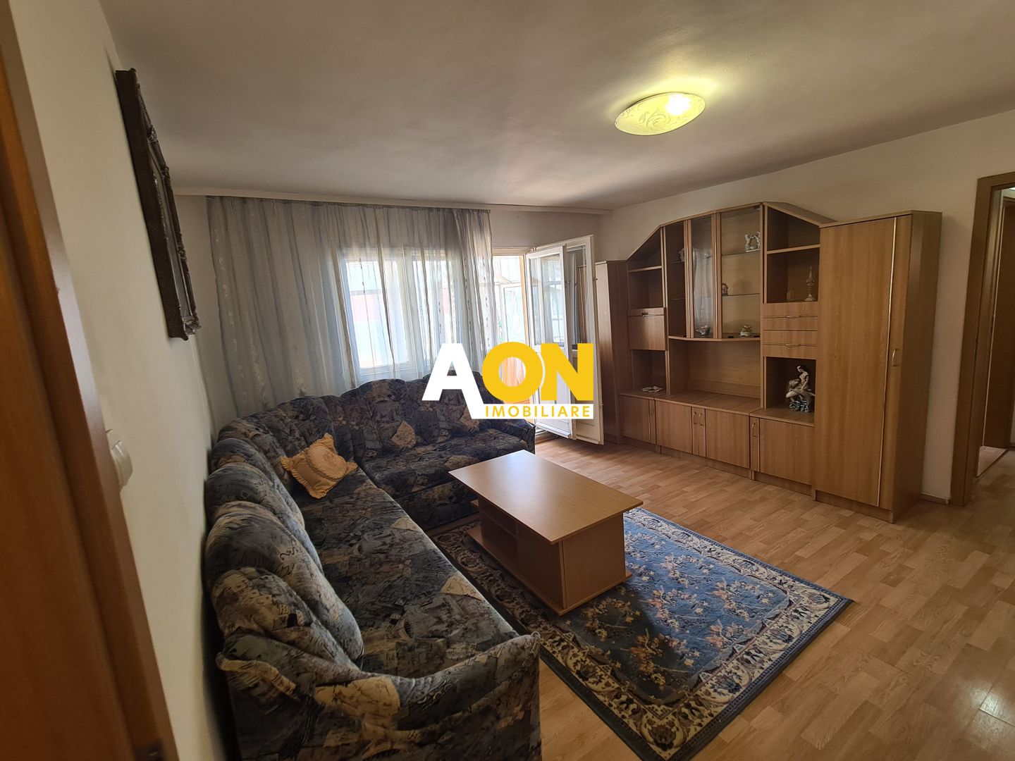 Apartament Cu 2 Camere, Complet Mobilat, Zona Piață - Cetate - Poză 2