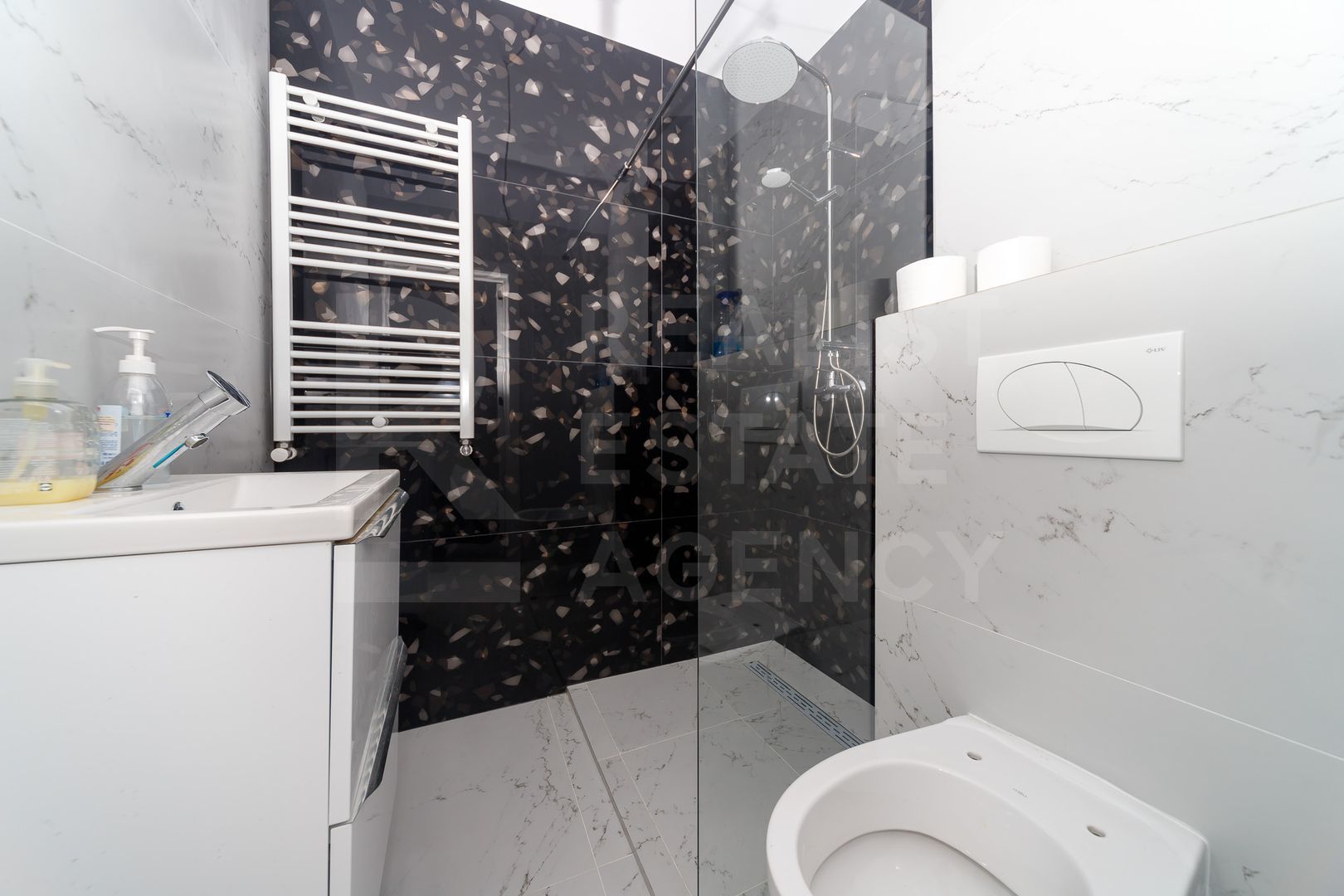 Vânzare, apartament, 4 camere, zona Giulești, București - Poză 12