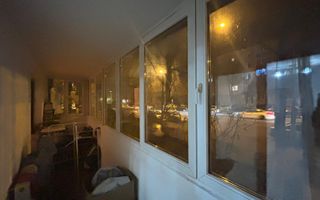 Apartament 3 camere de vânzare – spațios, luminos- str. Cutezanței - Poză 8