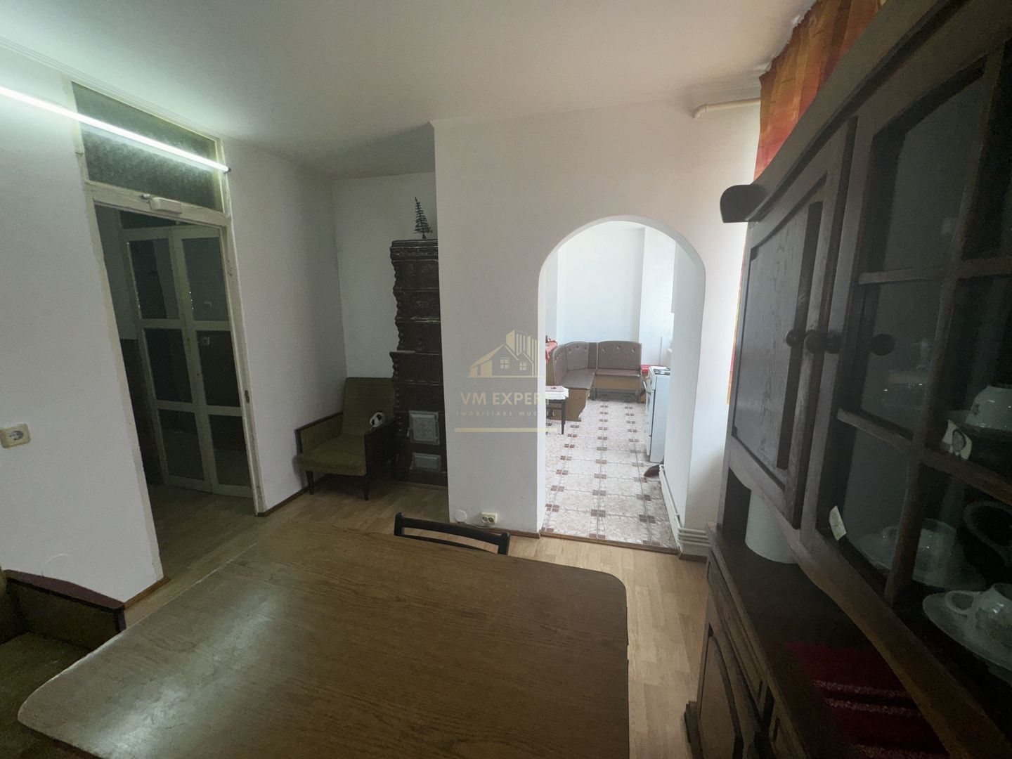 APARTAMENT 2 CAMERE, CAMPULUNG, ETAJ 3, GRUI - Poză 29