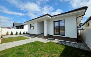 Casă Individuală de Vânzare, 4 Camere, 500mp Teren, Zona Alba Micești - Poză 2