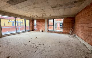 Apartament in vila! 4 camere 109 mp utili + 29 mp terasa! - Poză 5