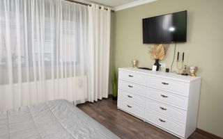 Vilă P+M, Clujului, 190 mp, teren 520 mp, singur în curte. 230 000 E - Poză 38