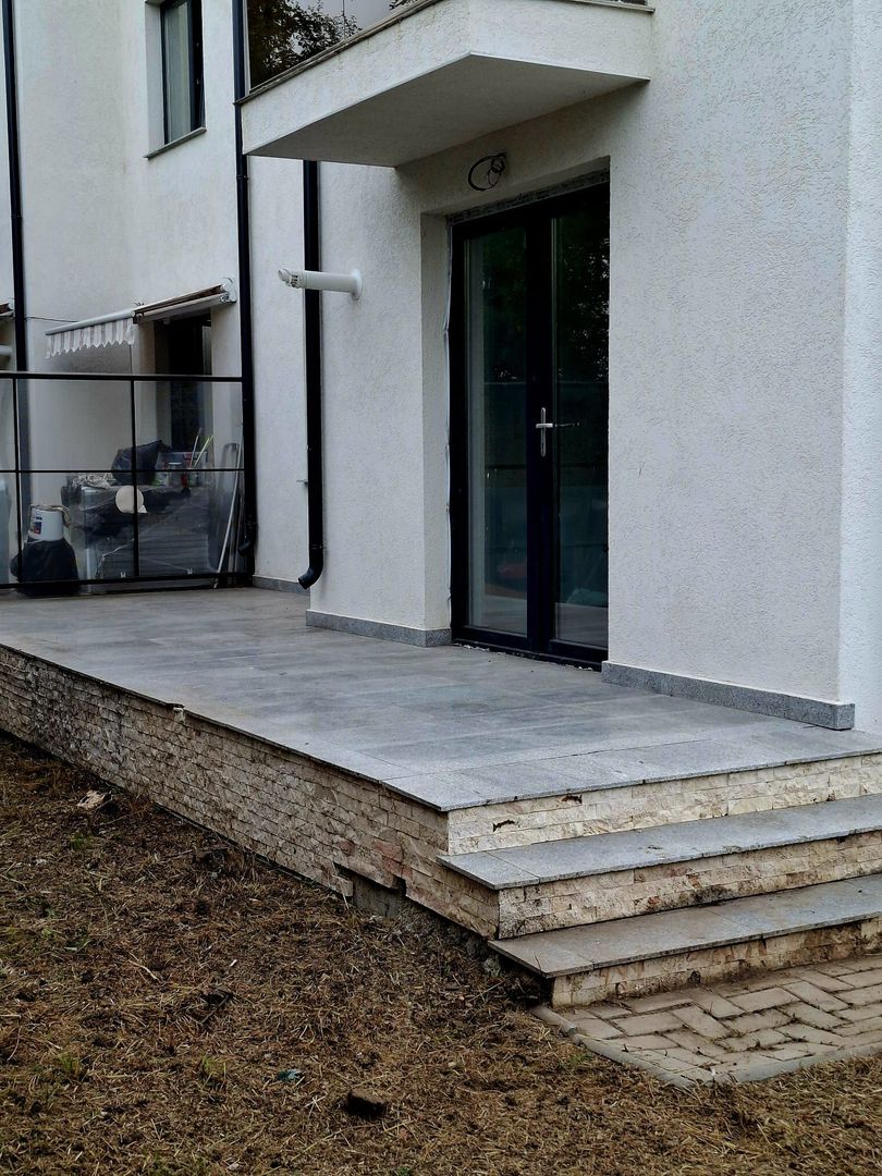 BUFTEA - APARTAMENT 3 CAMERE CU TRERASA SI CURTE. - Poză 15