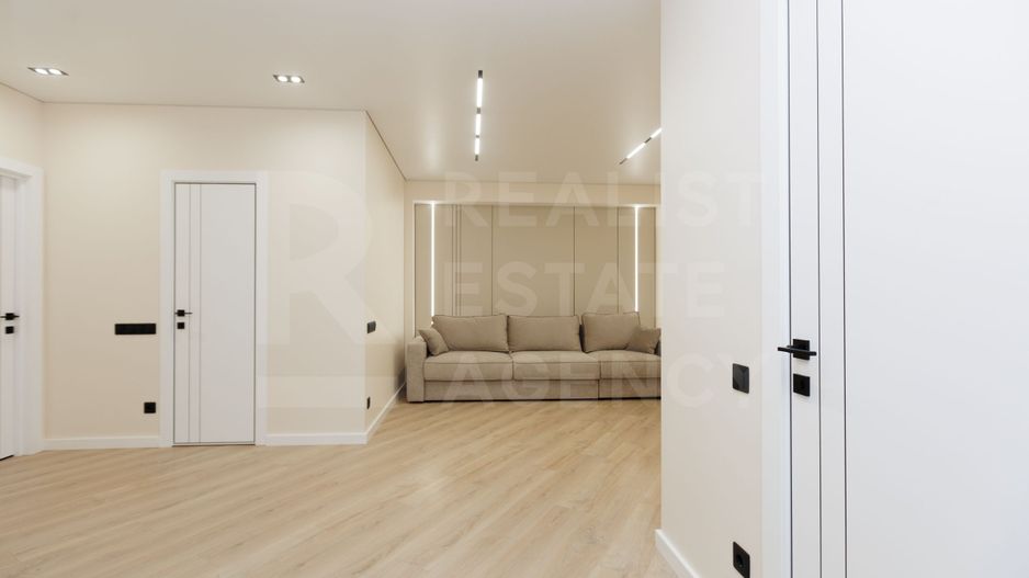 Vânzare apartament 2 camere,strada Alba Iulia, Buiucani. - Poză 2