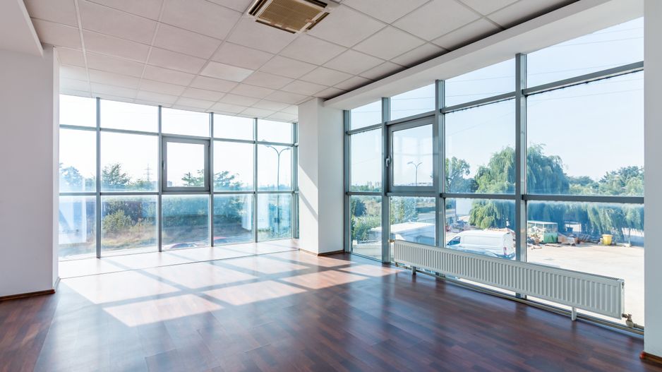 Vanzare Spațiu industrial-logistic 1550mp Centura B. Renovat 2024 ISU - Poză 24