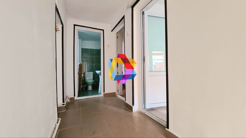 Spatiu comercial de închiriat Brasov - 40 mp # plus-imo.ro - Poză 7