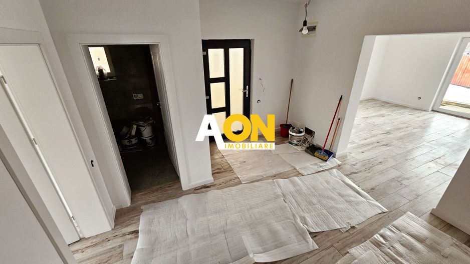 1/2 Duplex finisat 90%, 4 camere, 317 mp teren, zona Centru - Poză 2