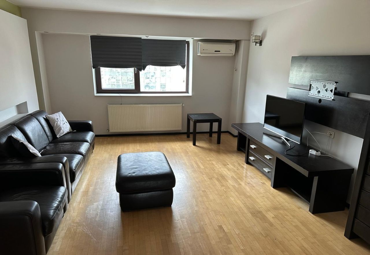 Închiriez apartament 2 camere, Timpuri Noi, modern, centrală - Poză 1