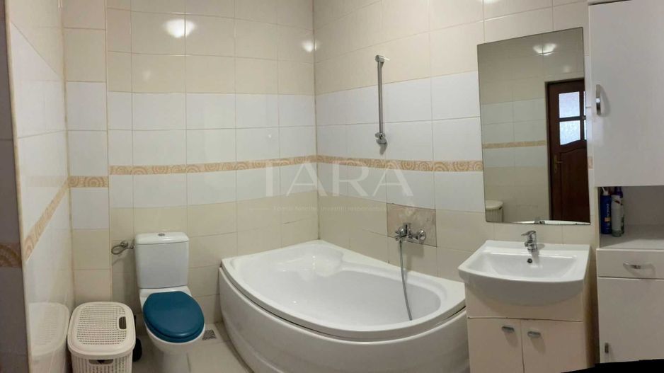 3 camere spațioase cu parcare, într-o zonă liniștită din Florești. - Poză 8