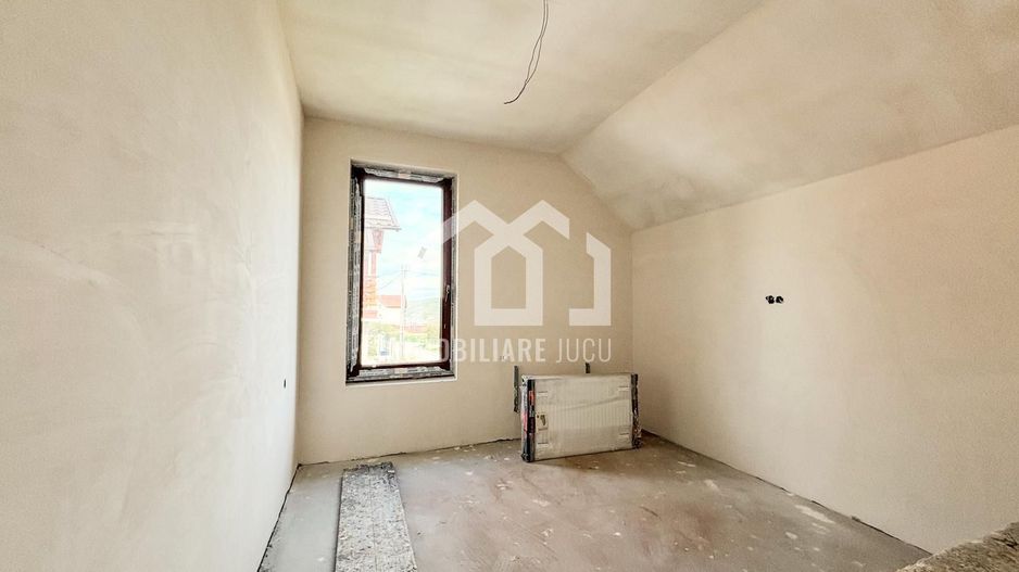 Casa individuala 4 camere, 120mp, Teren 300mp, Campenesti - Poză 5