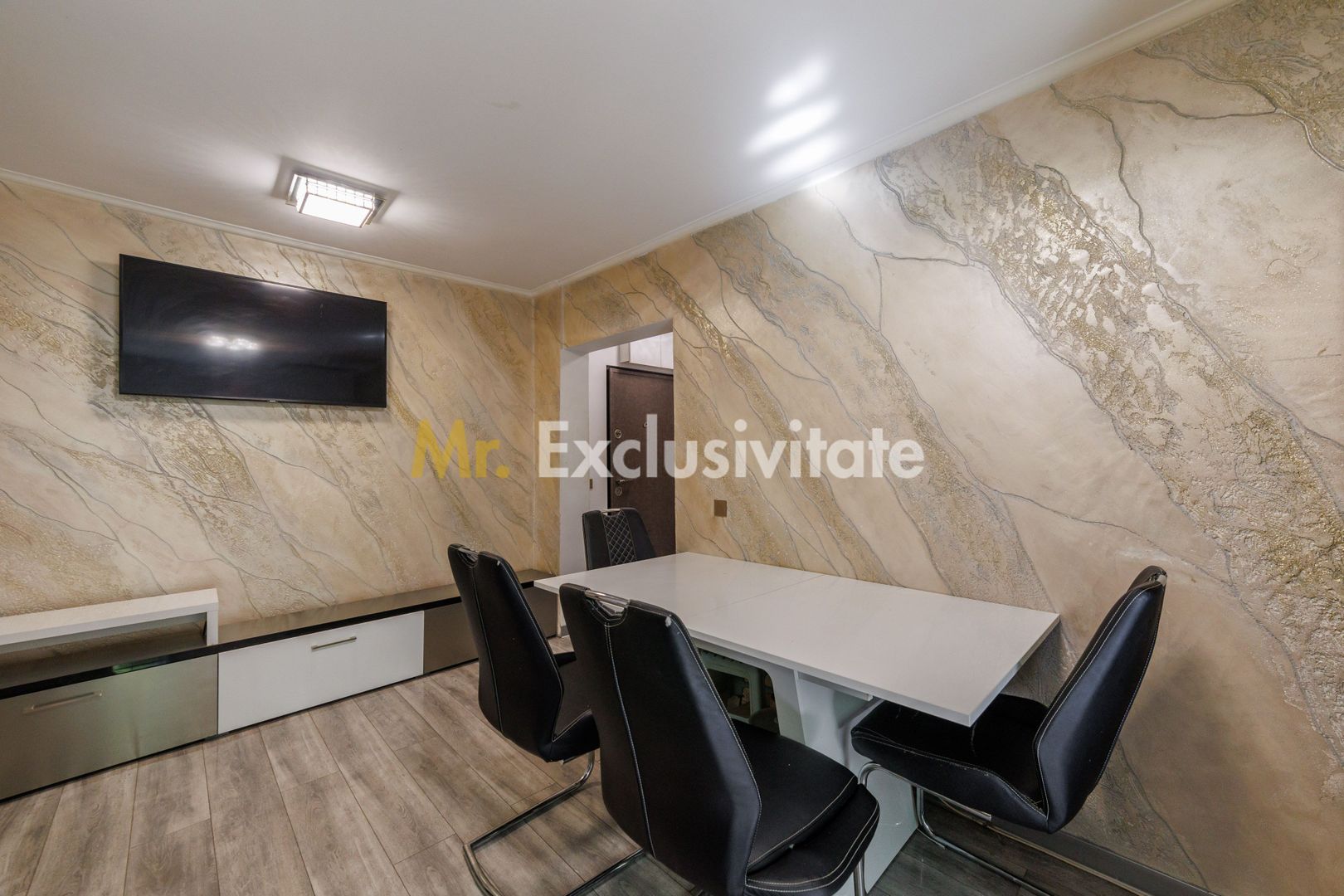 Apartament 2 camere decomandat, cartierul Banat, Pitesti - Poză 14
