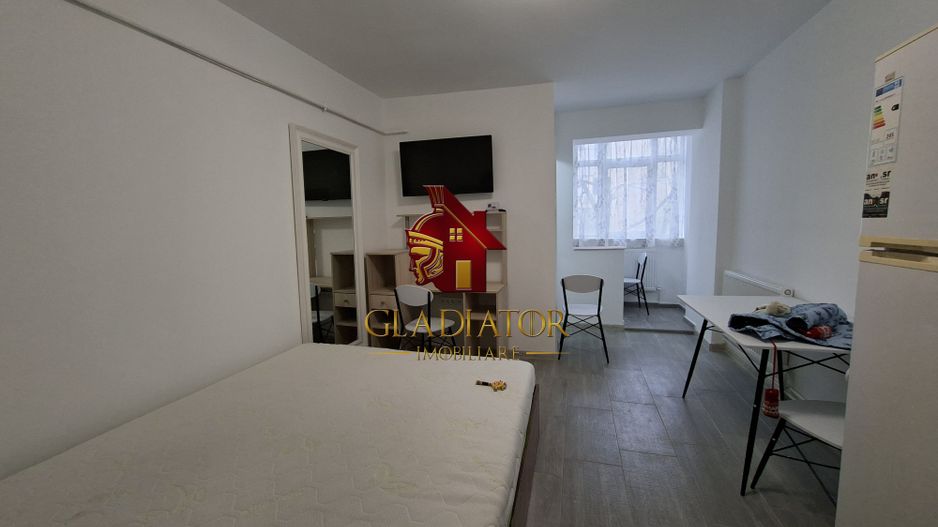 Garsoniera Alexandru cel Bun strada Plaiesilor, renovata, disponibila - Poză 7