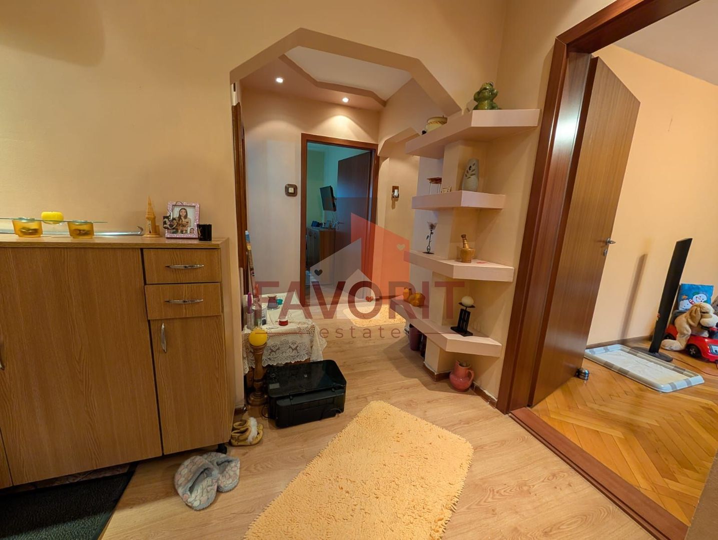 3 camere | etaj 2 | 2 bai | centrala proprie | zona excelenta - Poză 8