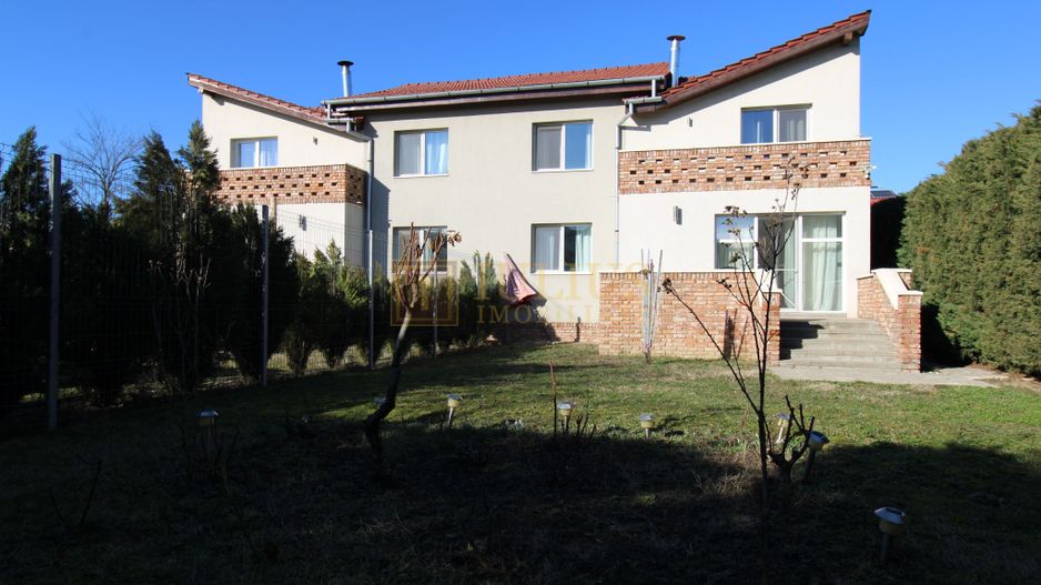 Ciarda Rosie,  4 dormitoare + 2 bai + 2 bucatarii, centrala proprie. - Poză 22