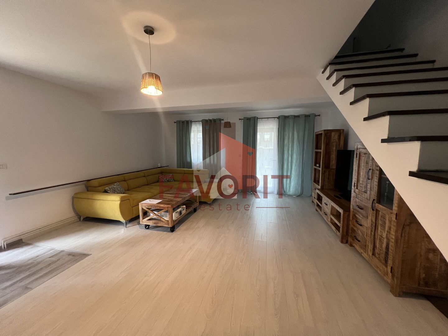 1/2 Duplex 4 camere | Mobilat | Giroc - Zona Neptun - Poză 8
