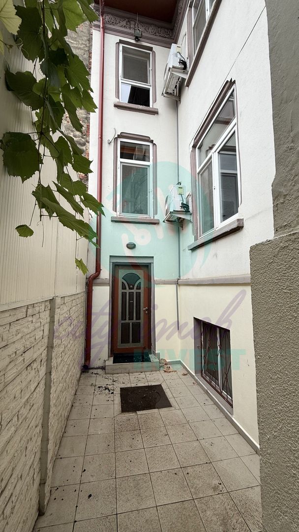 Vila in stil arhitectural german adiacent Calea Mosilor - Poză 3