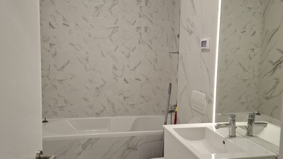 Prima Inchiriere 2 camere Complex Novum Gorjului - Poză 8