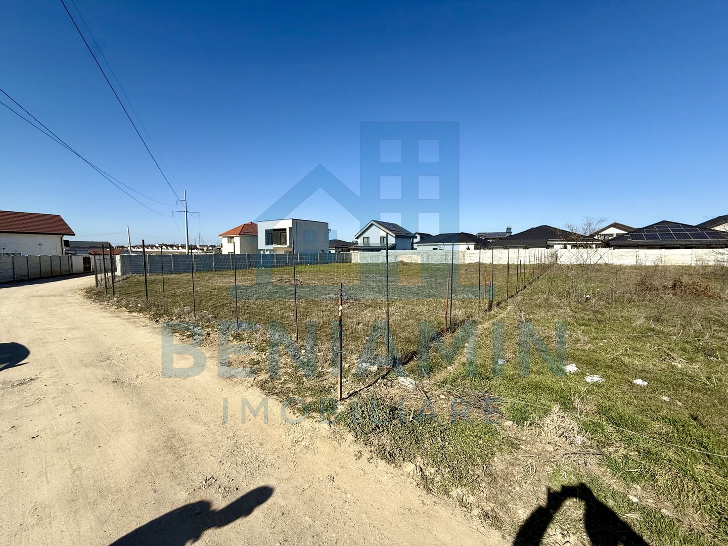 Teren intravilan - 600mp - posibilitate exindere - Selgros - Poză 2