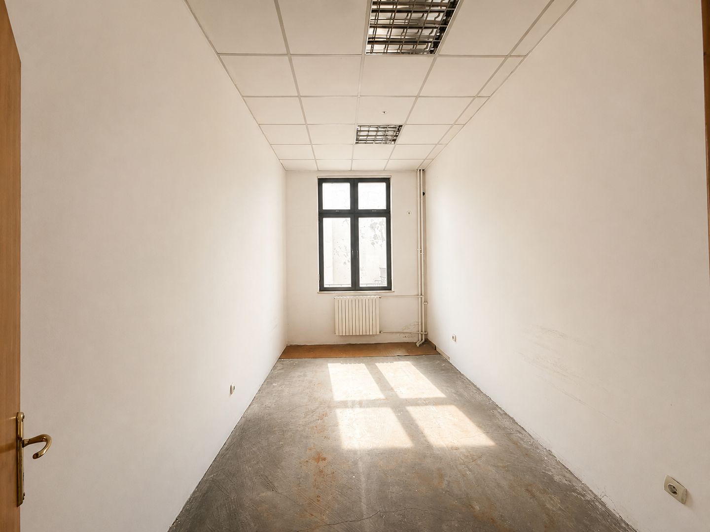 Spațiu de birouri zona centrala - langa primarie - Poză 12