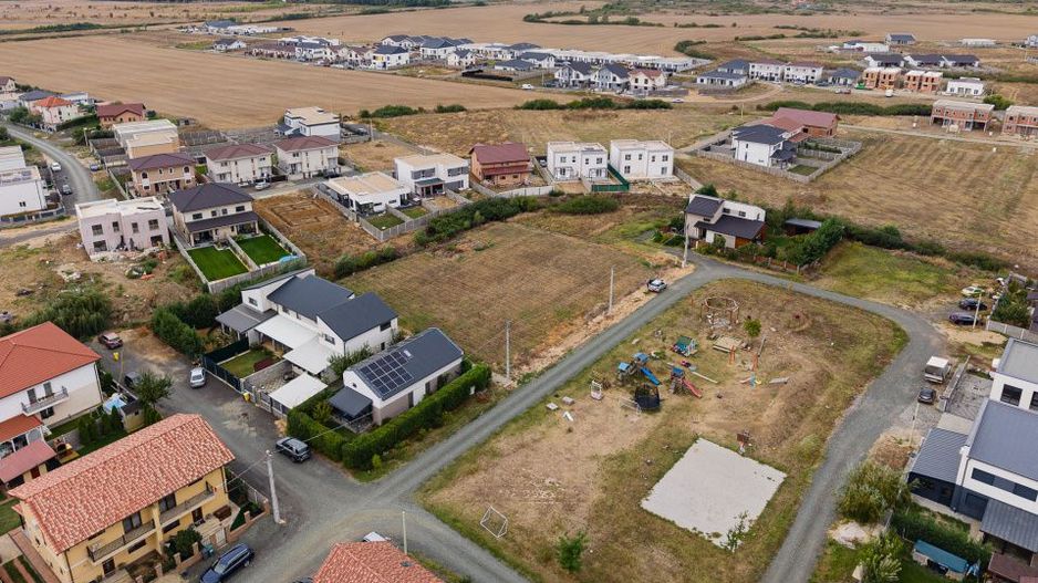 Teren 1000 mp Urseni – zonă locuită, ideal pentru casă sau duplex - Poză 14