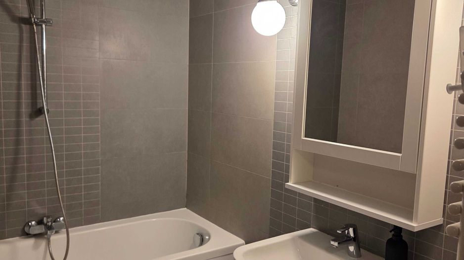 Inchiriere apartament 2 camere, Ansamblu 20th Residence, Loc parcare - Poză 7