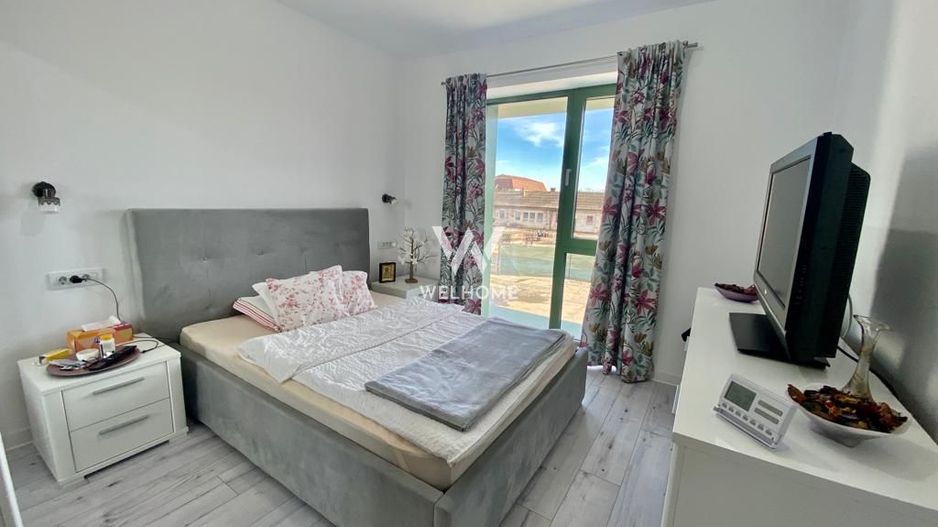 Apartament modern 2 camere, mobilat complet, balcon si parcare - Poză 3