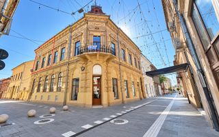De vanzare/ Închiriat apartament istoric confort lux ultracentral Arad - Poză 7