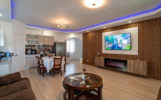 Casa spectaculoasa | Stil autentic canadian | 795 mp Teren - Poză 5