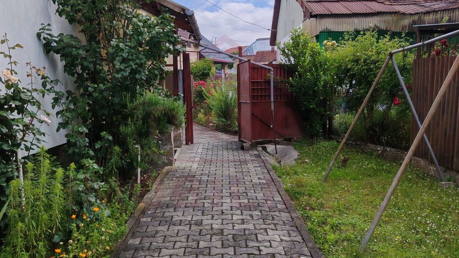 CASĂ DE VÂNZARE 5 CAMERE ÎN OȚELU-ROȘU, \JUD. CS - Poză 2