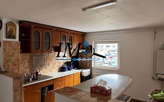 Apartament 2 camere zona Cetate - Poză 1