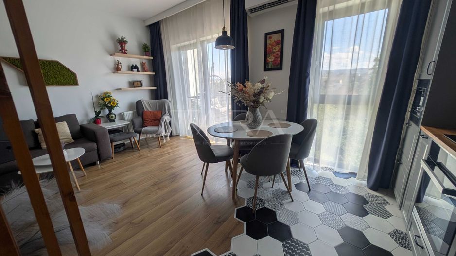 Apartament premium cu 2 camere, 2 parcări subterane și boxă. - Poză 1