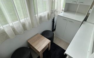Apartament de 3 camere, 55mp, Zona Strazii Bulevardul 1848 - Poză 12
