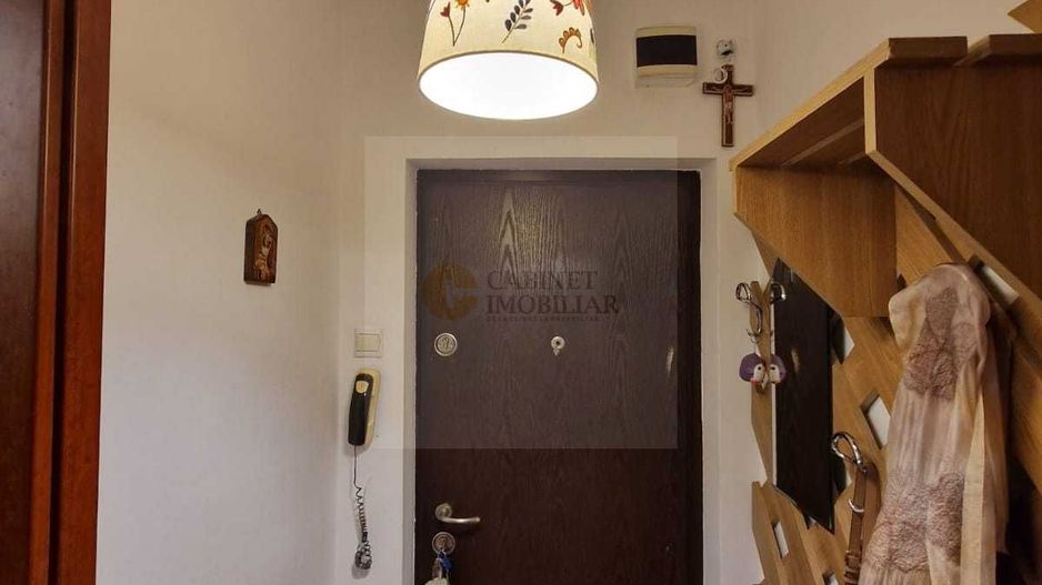 2 camere  |  Piata Victoriei  |  Etaj 2 | Creditabil - Poză 5