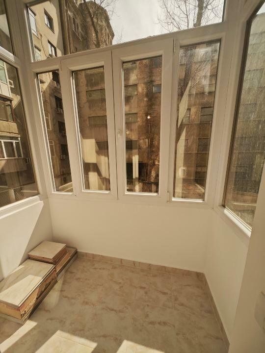 Inchiriere apartament 3 camere P-ta Romana sect 1 - Poză 13