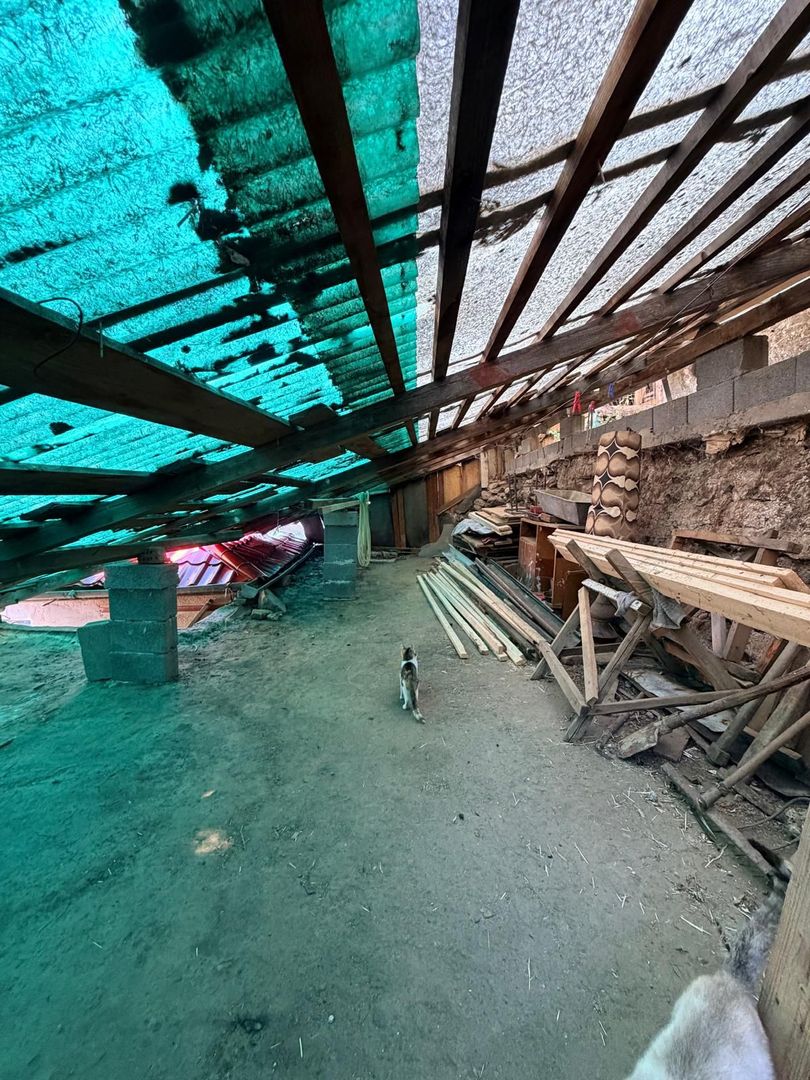 Casa de vanzare 1500 mp Cugir zona linistita - Poză 13
