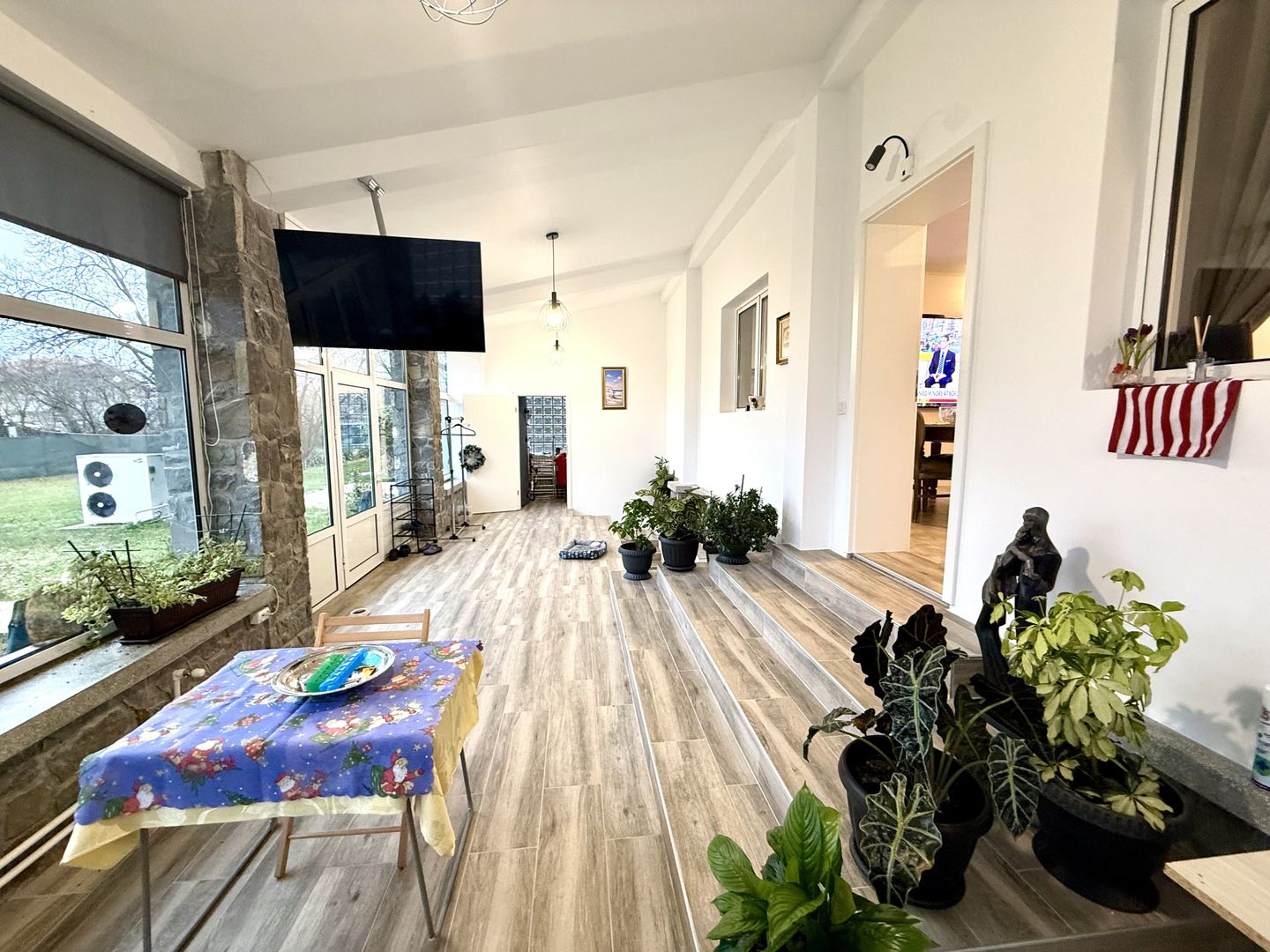 Vila în stil American - Total independentă energetic, garaj + terasă! - Poză 7