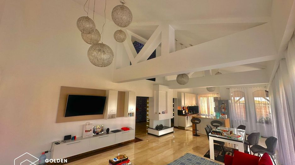 Oportunitate! Vila de lux, Livada, P+E, 5 camere, teren 957mp - Poză 5