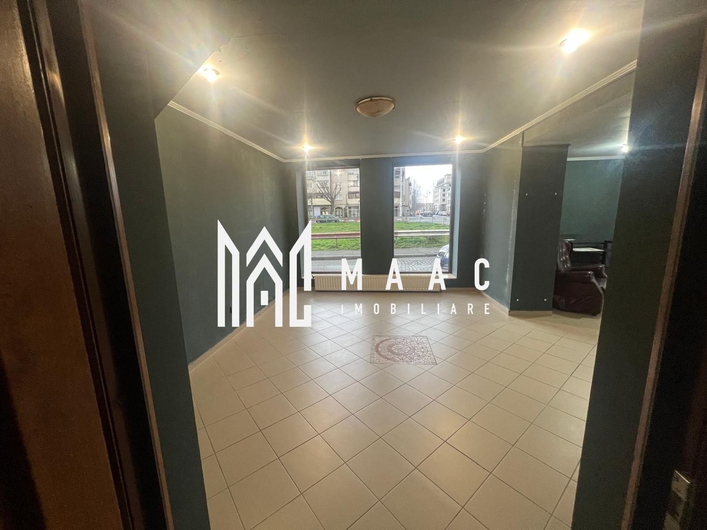 Spatiu comercial de inchiriat 72 mp Strada 9 mai - Poză 3