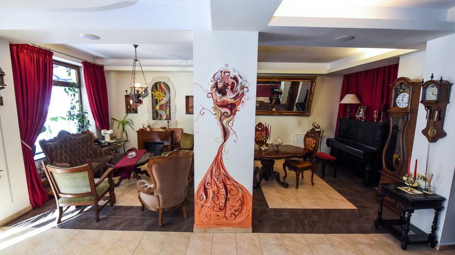 Hotel glamour si restaurant, in inima statiunii Predeal - Poză 32