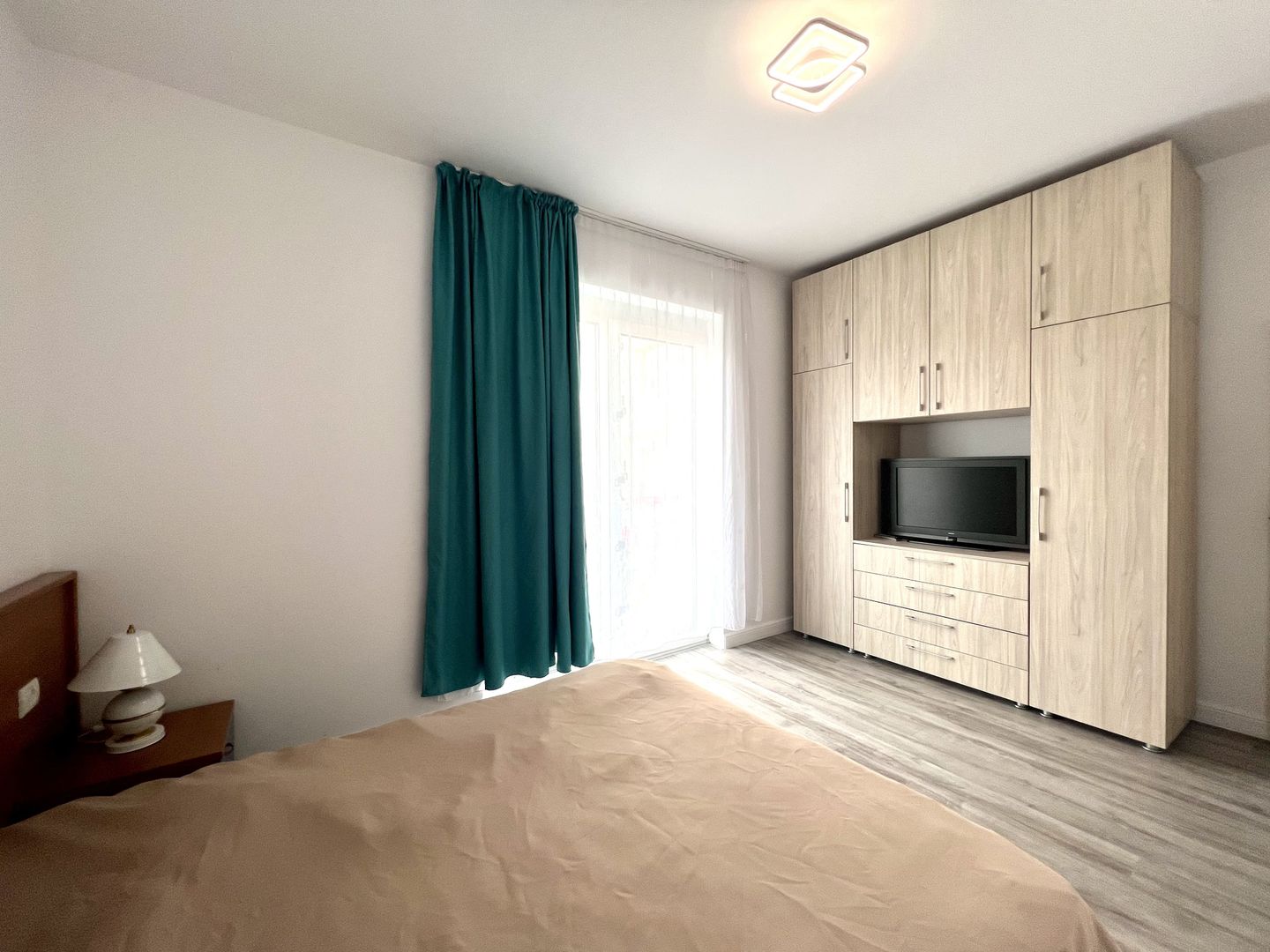 APARTAMENT CU GRADINA PROPRIE - Poză 5