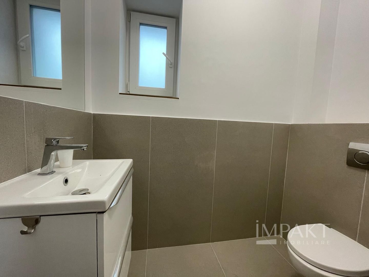 Casa moderna aproape de viitorul mall din Iris!!! - Poză 26