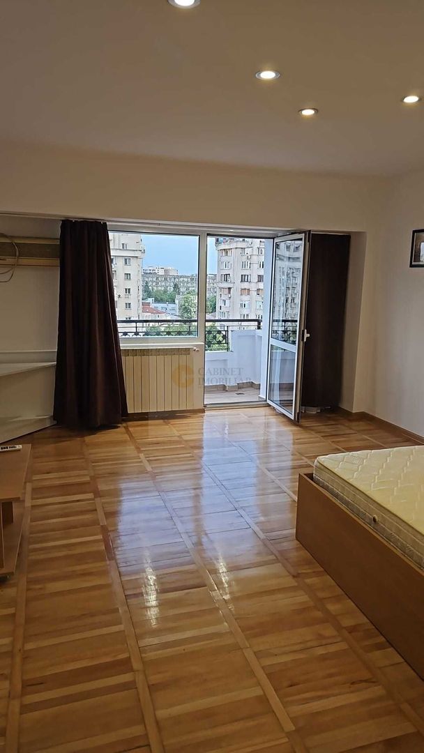 Poziție excelentă | Garsonieră cu vedere superbă | rond Alba Iulia - Poză 2