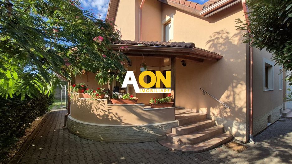 Duplex, D+P+M+1, 200 mp utili, Teren 1100 mp, Zona Micesti - Poză 1