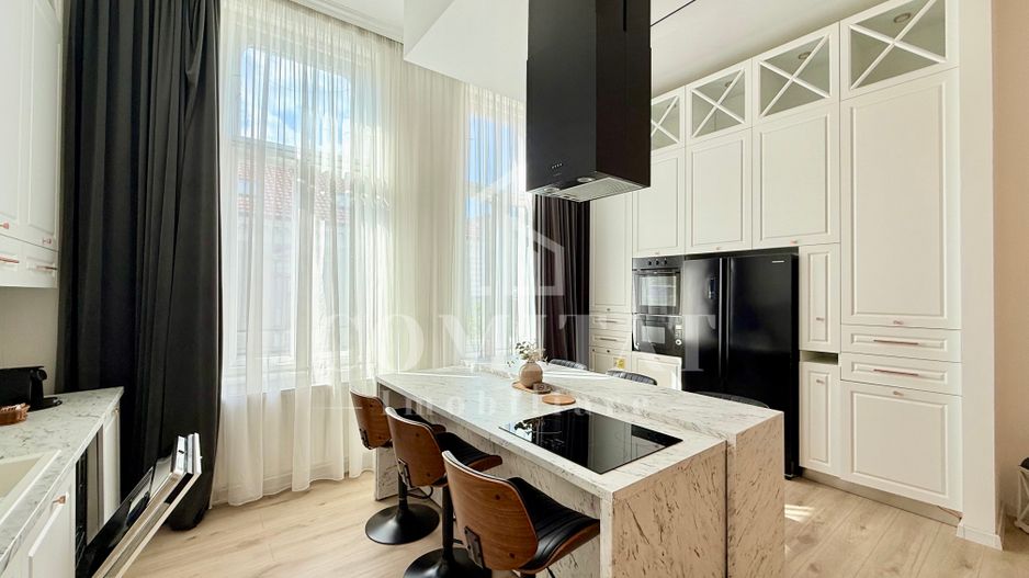 Apartament cu 3 camere Ultracentral - Poză 5